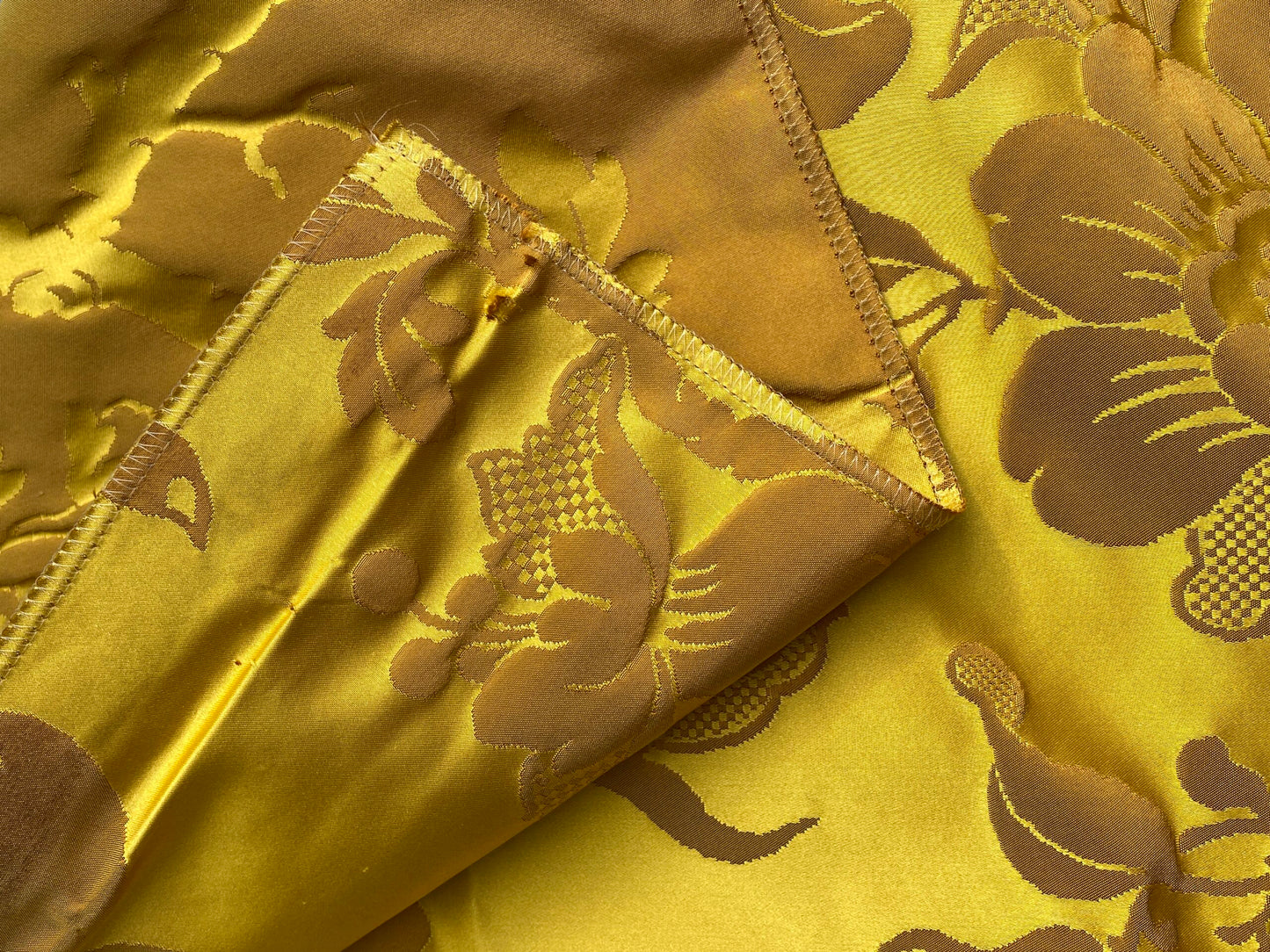 45 Berkbox101 Square Silk by Tassinari and Chatel Argenson Or Yellow Gold Damask Floral Historic MSRP USD 300+/y