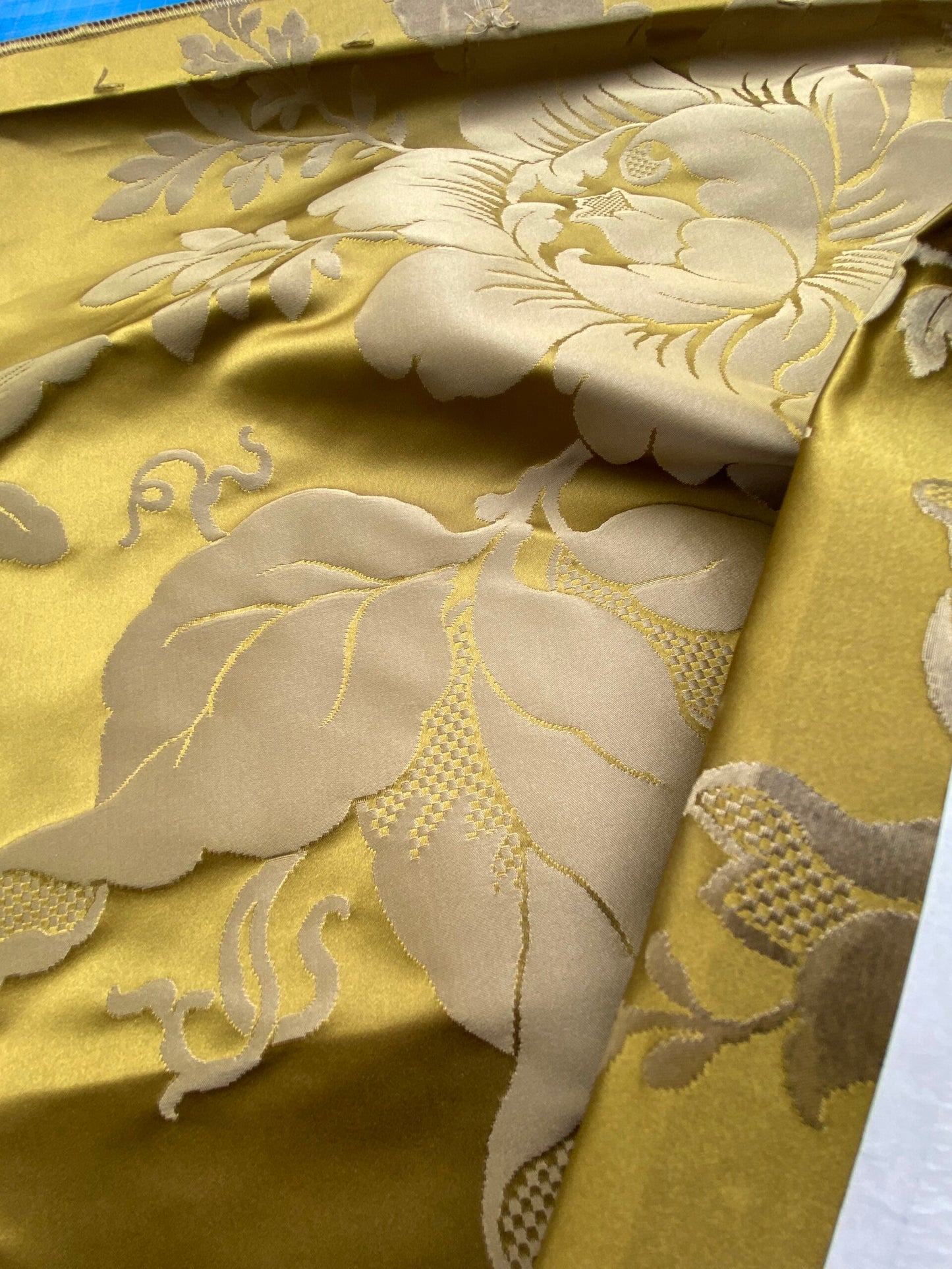50 Berkbox101 Square Silk by Tassinari and Chatel Argenson Bronze Yellow Floral Botanical Foliage MSRP USD 1200+/y
