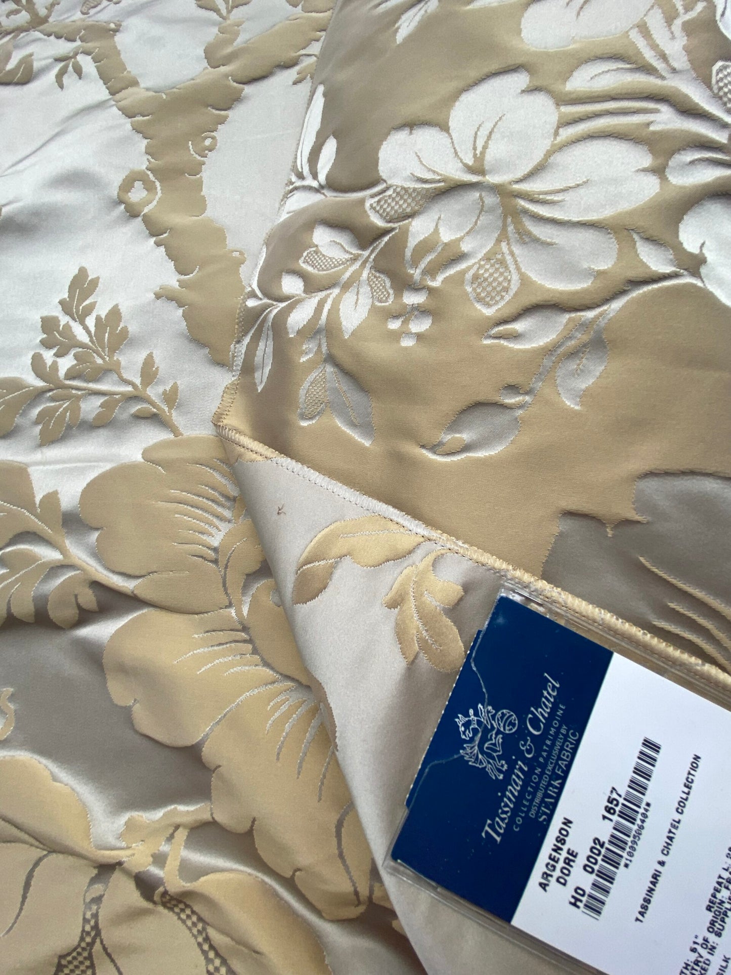 54 Berkbox101 Square Silk by Tassinari and Chatel Argenson Dore Beige Floral Botanical Foliage MSRP USD 1200+/y