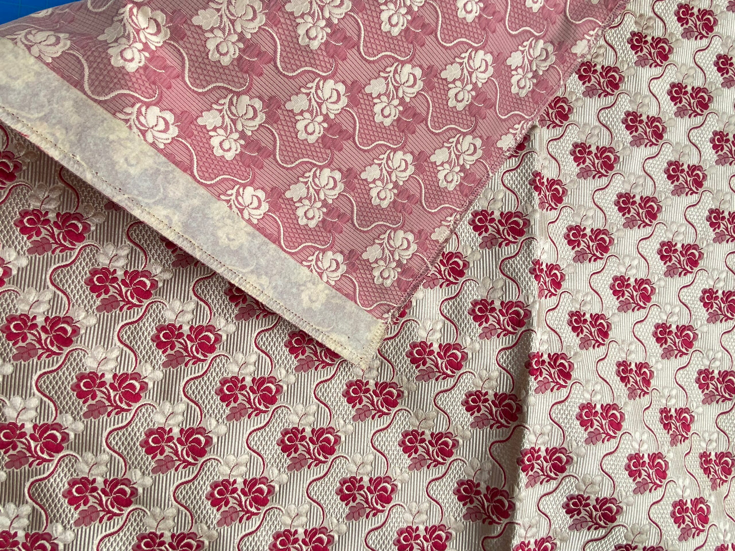 63 Berkbox101 Square Silk by Tassinari and Chatel Carmontel Rouge Red Beige Small Scale Floral Historic MSRP USD704/y