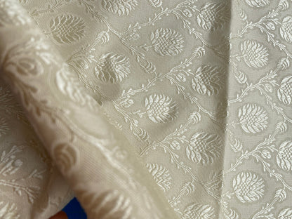 64 Berkbox101 Square Silky by Tassinari and Chatel Pommes De Pin Creme White Cream Botanical Foliage Historic MSRP USD976/y