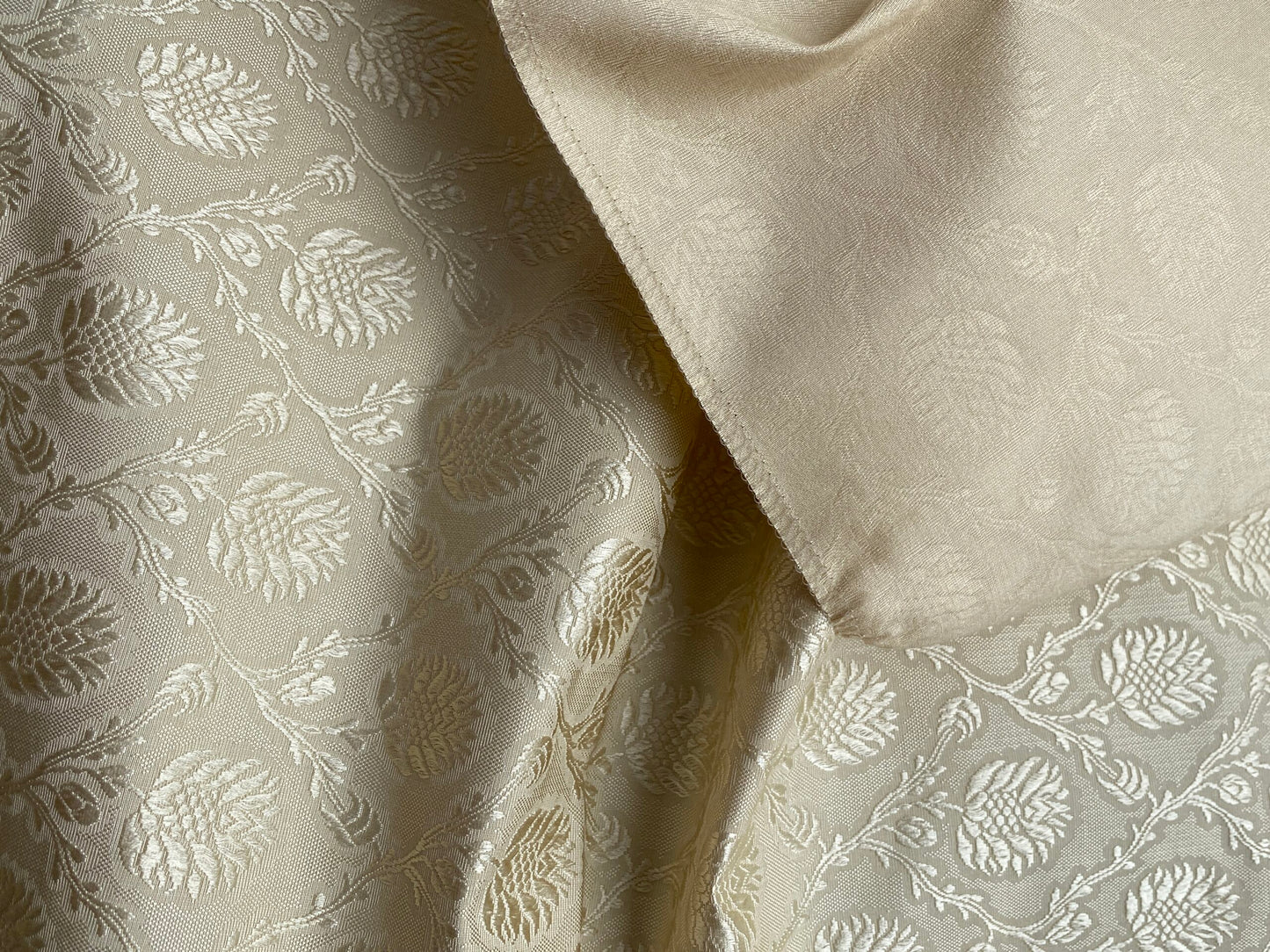 64 Berkbox101 Square Silky by Tassinari and Chatel Pommes De Pin Creme White Cream Botanical Foliage Historic MSRP USD976/y