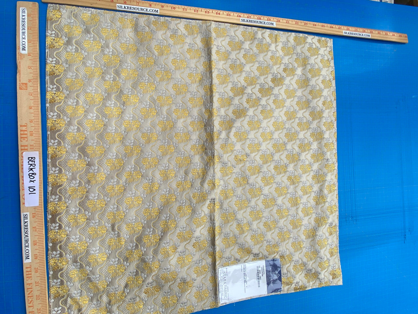 65 Berkbox101 Square Silk by Tassinari and Chatel Carmontel Gris Creme Small Scale Floral Historic MSRP USD704/y