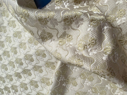68 Berkbox101 Square Silk by Tassinari and Chatel Carmontel Beige Small Scale Floral Historic MSRP USD704/y