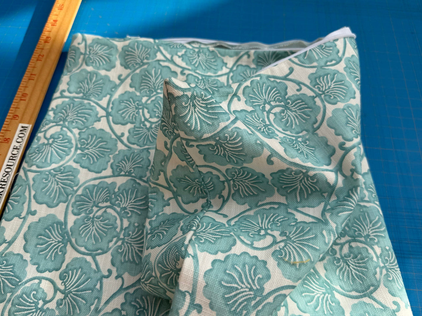 Pillow Case only 14″x 22″ Scalamandre Hinson Colorpop May Turquoise White Linen Botanical Foliage MSRP USD 418/y