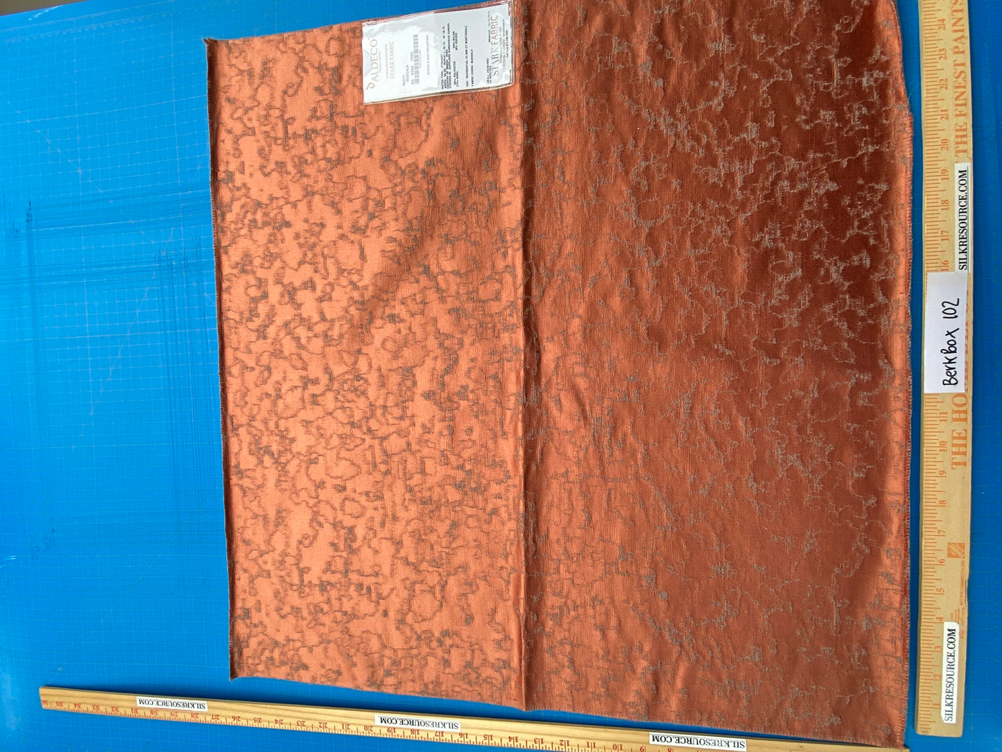 9 Berkbox102 Square Jacquard by Aldeco Misty Marsala Red Brown Abstract Wool MSRP USD300+/y