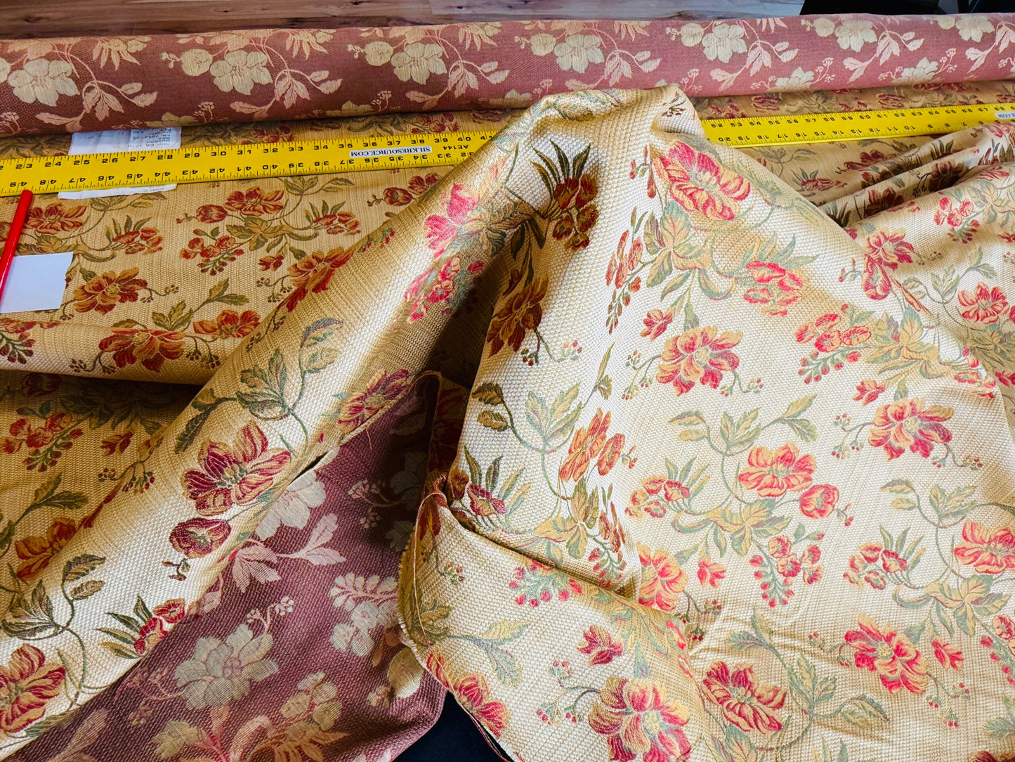 Scalamandre Charroux Gold Peony Field Red Floral Lampas Red France MSRP USD 284/Y