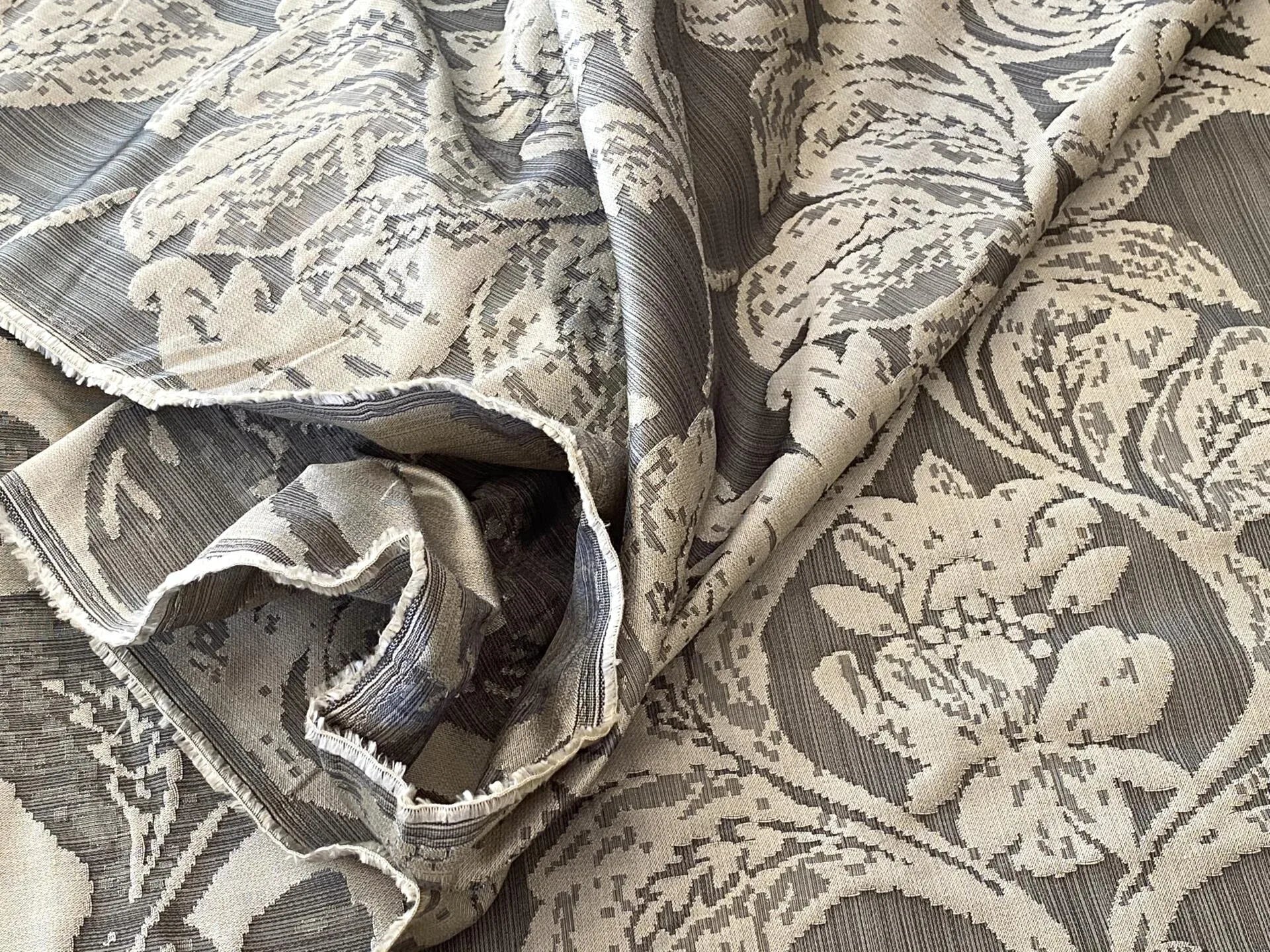 Stroheim &amp; Romann 100% Silk Renaissance Medallion Fleur De Lis Damask Silver White Pewter