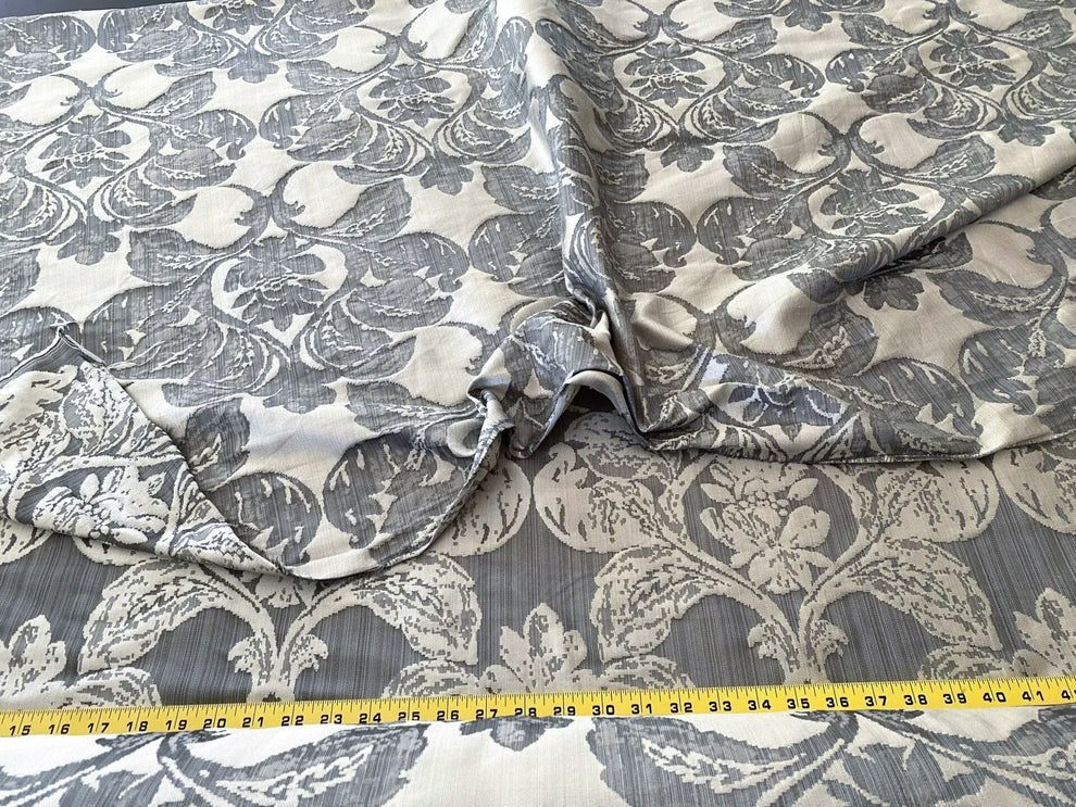 Stroheim & Romann Luxurious 100% Silk Renaissance Medallion Fleur De Lis Damask Silver White Pewter MSRP USD300+/Y
