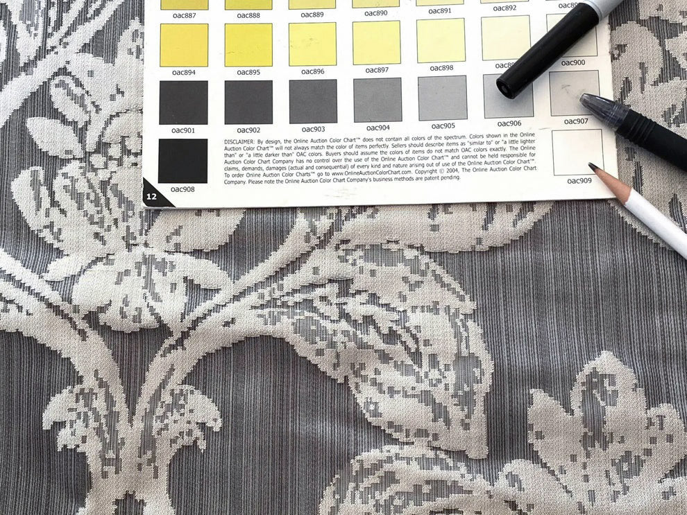 Stroheim & Romann Luxurious 100% Silk Renaissance Medallion Fleur De Lis Damask Silver White Pewter MSRP USD300+/Y