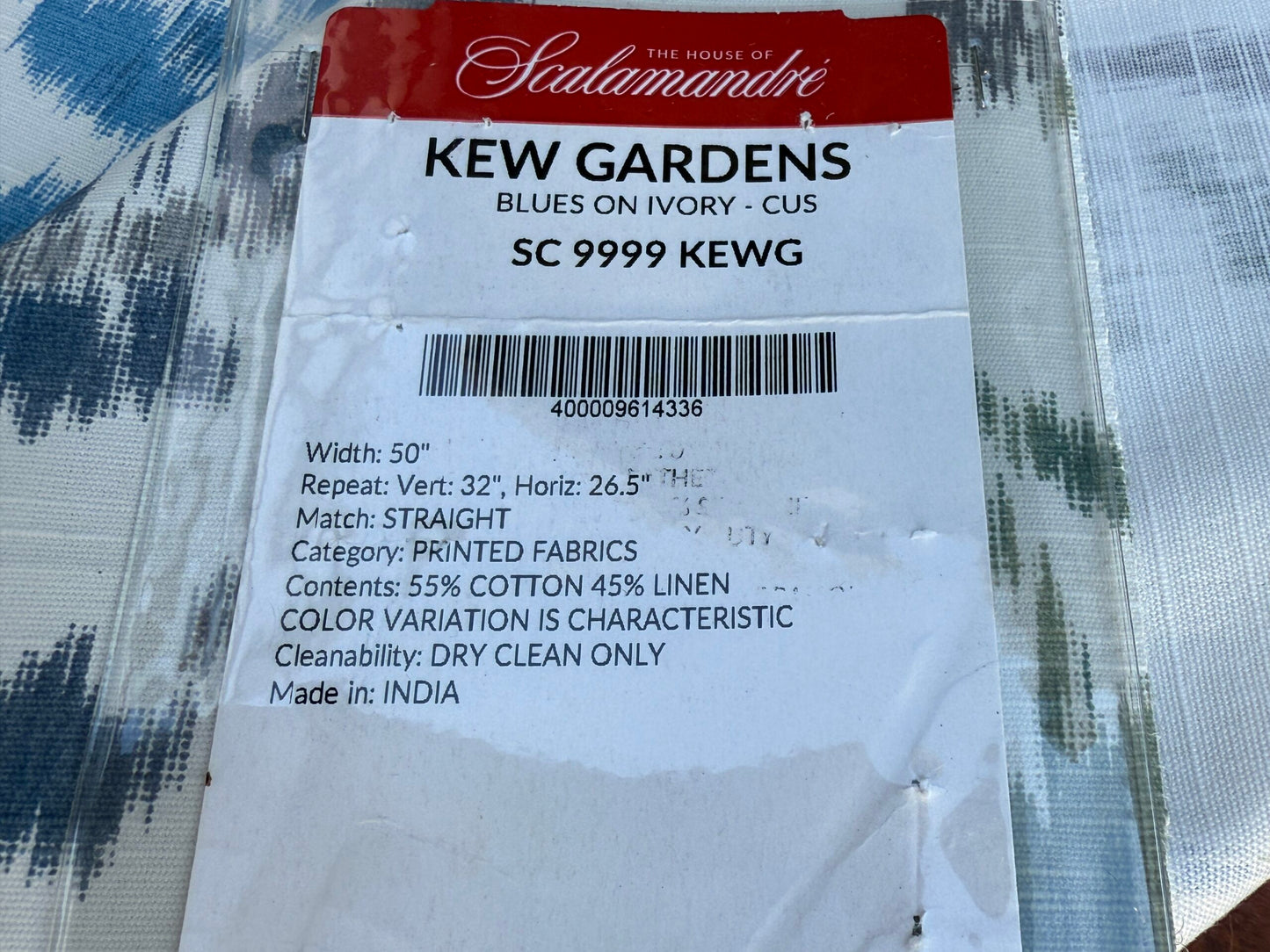 32 Berkbox106 18" x 18" Square Scalamandre Kew Gardens Blues on Ivory - Cus Green Blue Floral Botanical