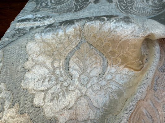 41 Berkbox106 17" x 17" Square Scalamandre Elle Castellet Linen Ivory Damask Renaissance Linen