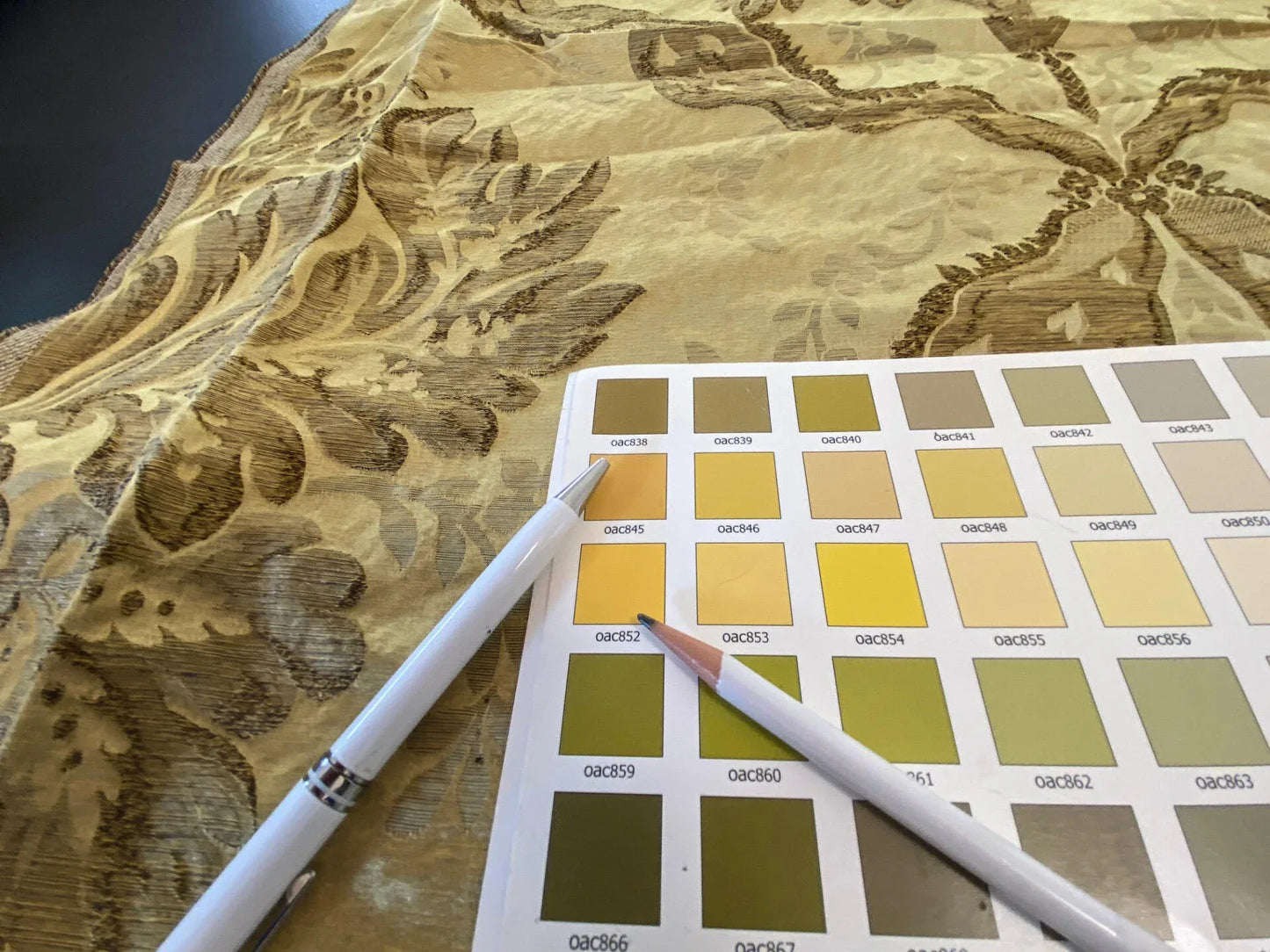 Scalamandre Claudina Ingot Silk Damask - Luxurious Drapery &amp; Upholstery Fabric - 2.4 Yards