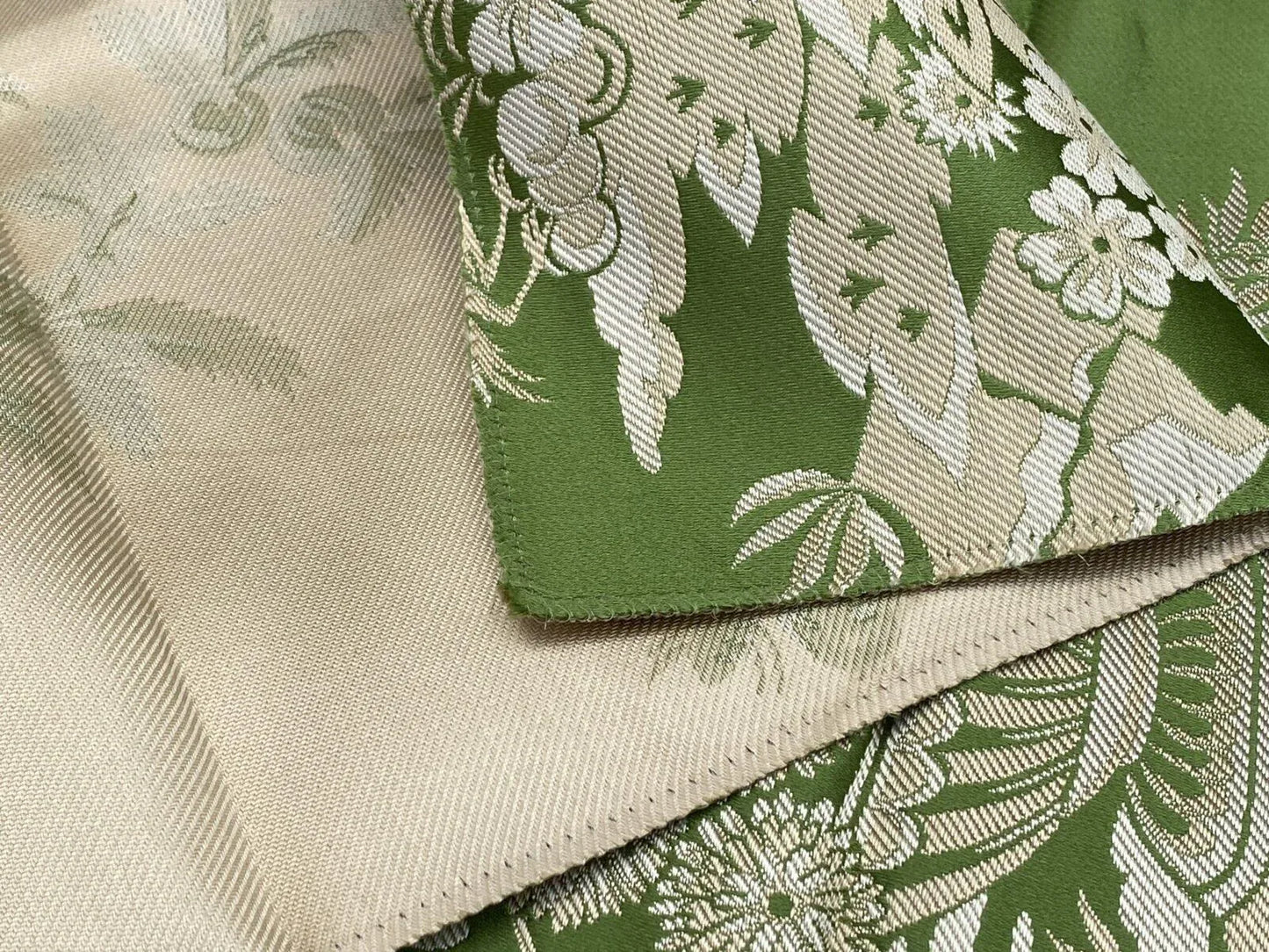2 Berkbox39 Tassinari &amp; Chatel Scalamandre Jardin Chinois Vert Green Silk Brocade MSRP USD 1000+/panel