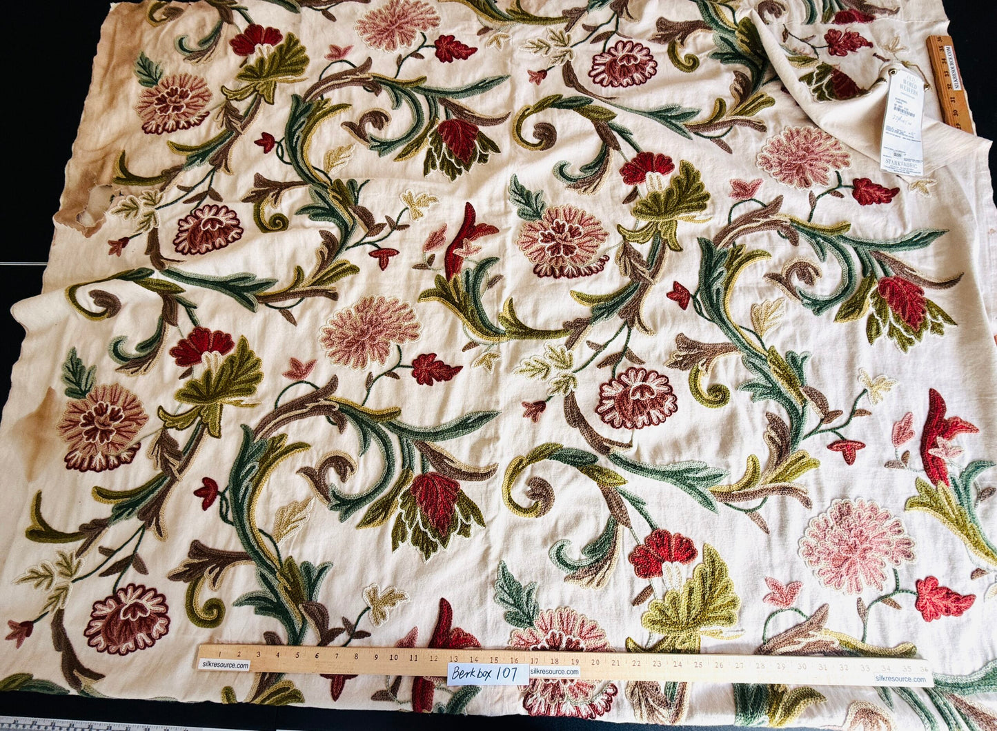 1 Berkbox107 2yards x 47"w Scalamandre Old World Weavers Devin Crewel Pastel Floral Botanical Wool Embroidery on Cotton Beige MSRP USD456/y