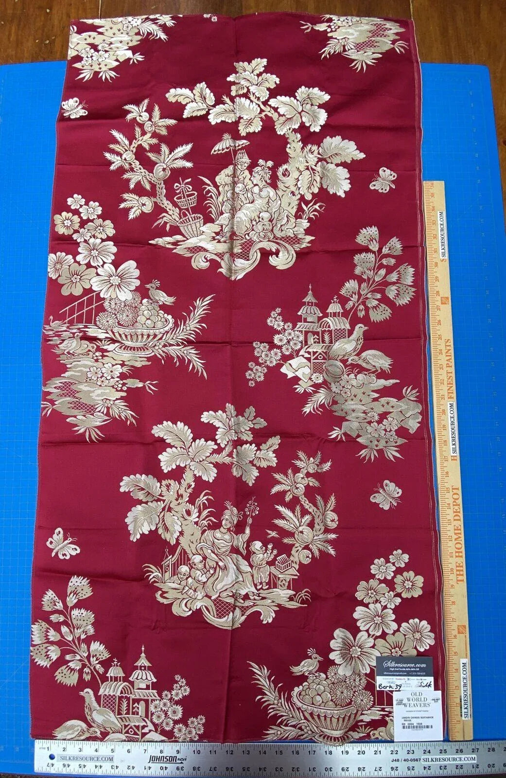 3 Berkbox39 Tassinari &amp; Chatel Scalamandre Jardin Chinois Rouge Red Silk Brocade MSRP USD 1000+/panel (copy)