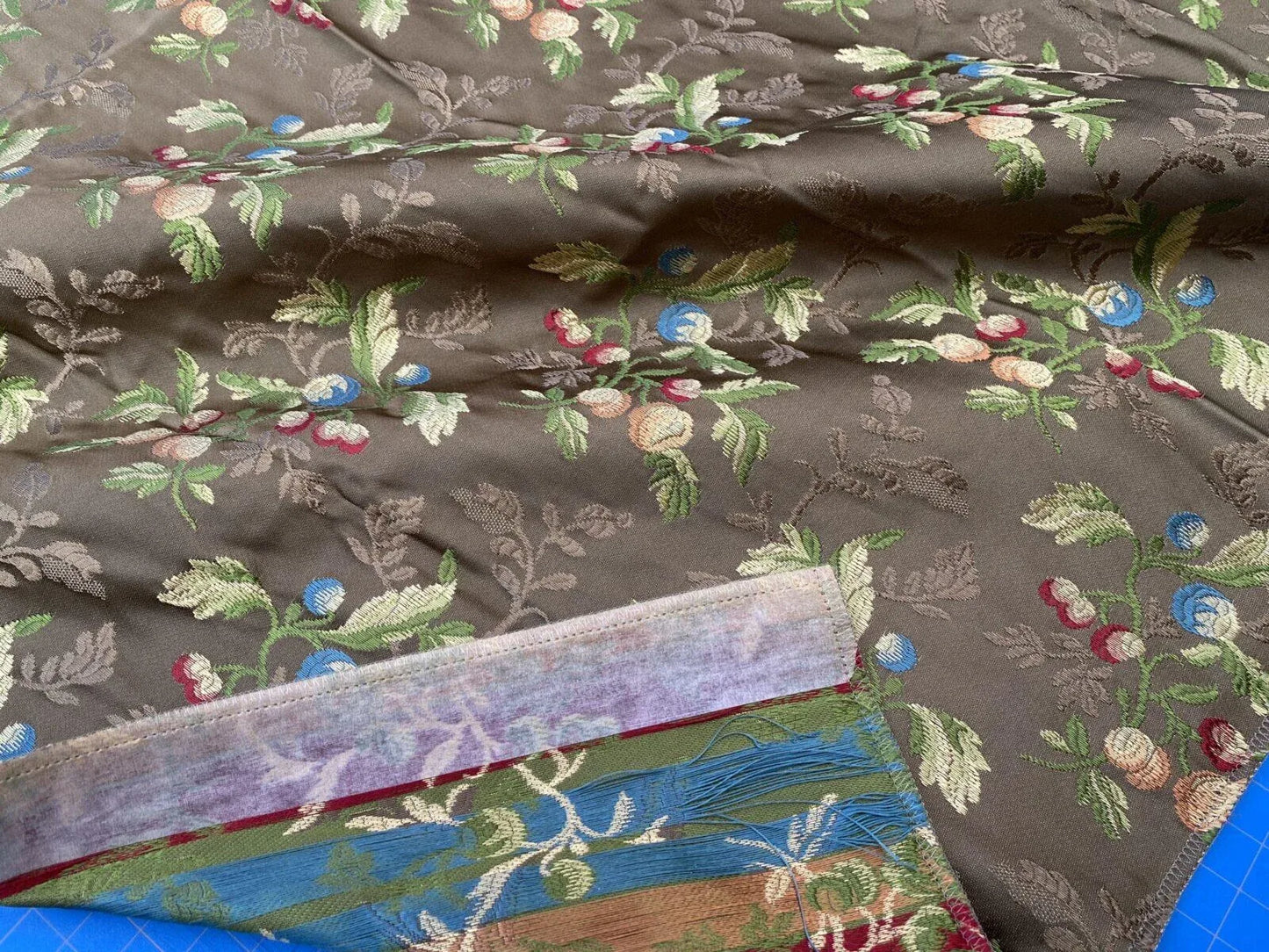 6 Berkbox39 Scalamandre Old World Weavers Silk Villa Erba Brown MSRP USD 808/Yard