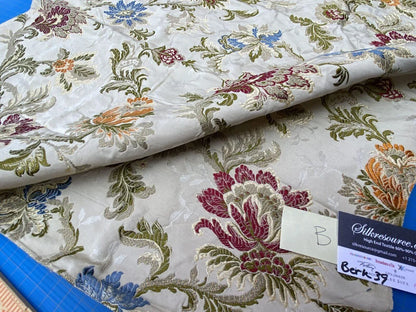11b Berkbox39 Tassinari &amp; Chatel Scalamandre Allegra Beige Silk Metal Brocade MSRP USD 796/Yard