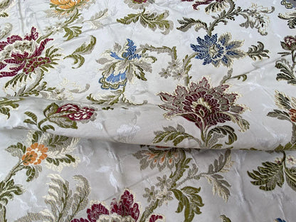 11b Berkbox39 Tassinari &amp; Chatel Scalamandre Allegra Beige Silk Metal Brocade MSRP USD 796/Yard
