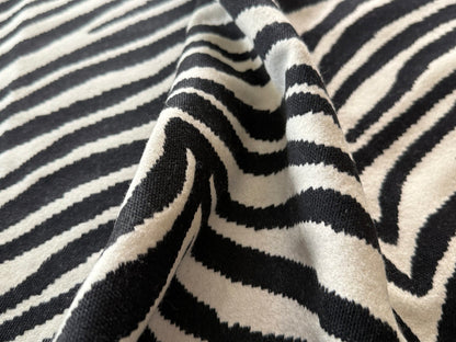 13 Berkbox107 27" x 59"w Square Scalamandre Black And White Zebra Animal Skin Embroidery