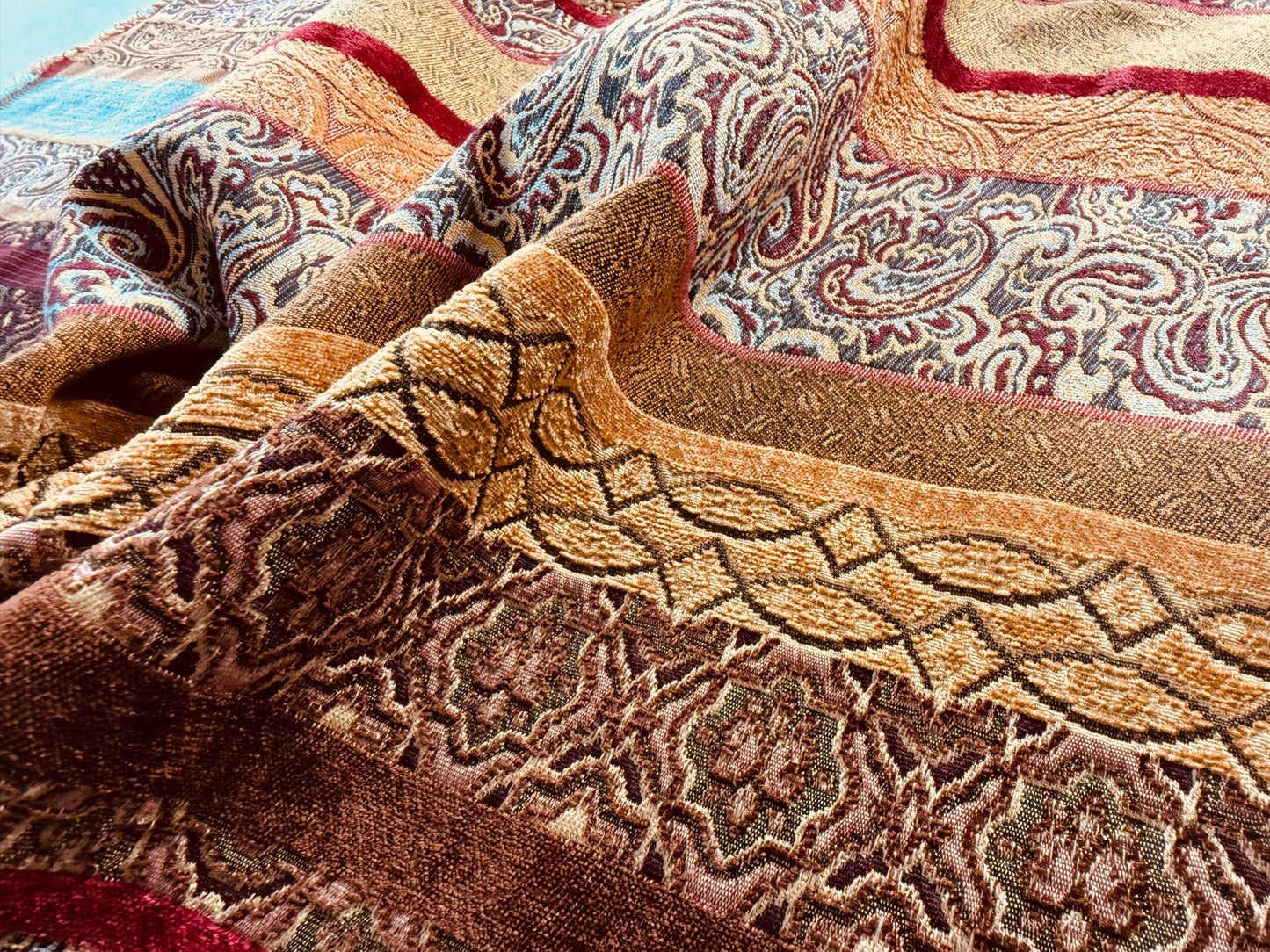 16 Berkbox107 2.4y Scalamandre Old World Weavers Cortona Jewel Stripe Red Rayon