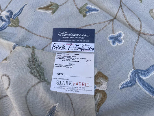 9c Berkbox7 Scalamandre Leena Pastel Ivory Wool Crewel Embroidery MSRP USD 380/Y