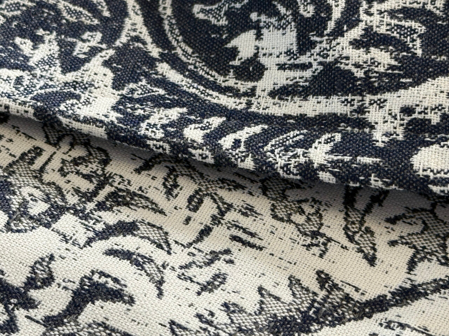 21 Berkbox107 2.4y  Scalamandre SARONG Navy Blue Endless Summer Jacquard MSRP USD374/y