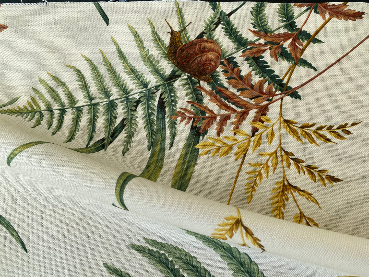 Scalamandre Felce Linen Fern Turtle Dragonfly Newt Wildlife Forest on MSRP USD 340/Y