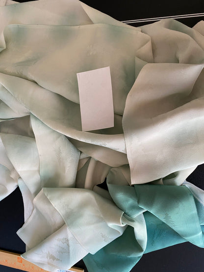 "Snow Falls On Cedars" 100%silk Tsukesage Bolt: Forest Trees Gradation@y75 12yards