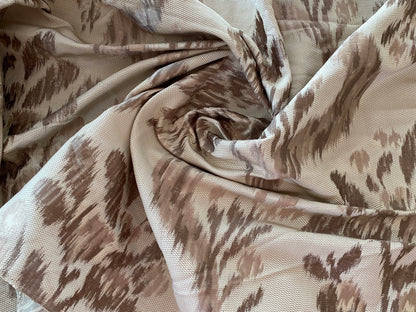 Scalamandre Visby Beige Silver Gold - Old World Weavers 100% Silk Lampas - 1.3 Yard (Berkbox65-30)