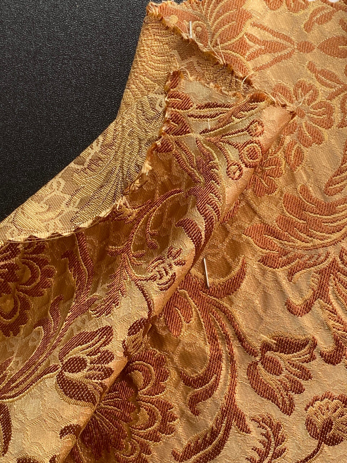 In Name of Rose Medallion Acanthus Renaissance Silk Damask Jacquard Gold Copper MSRP USD 225Y