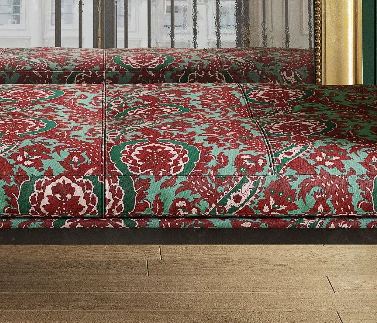 By Yard Scalamandre Les Feuilles Feathers Flowers Gw Blue/gold Red Orange  Animal Skin Bird Feather Mid-Century MSRP $200+/Y