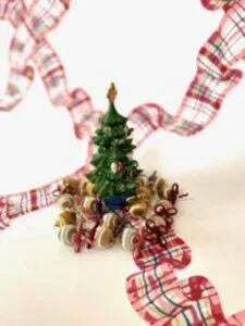 5yd Tromp L'oeil! Scalamandre Lilabeth's Ribbon Wallpaper Single Roll