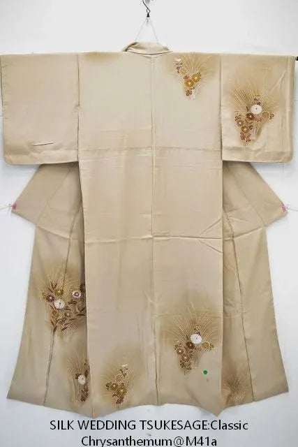 High Quality Silk Wedding Tsukesage Classic Chrysanthemum Tan