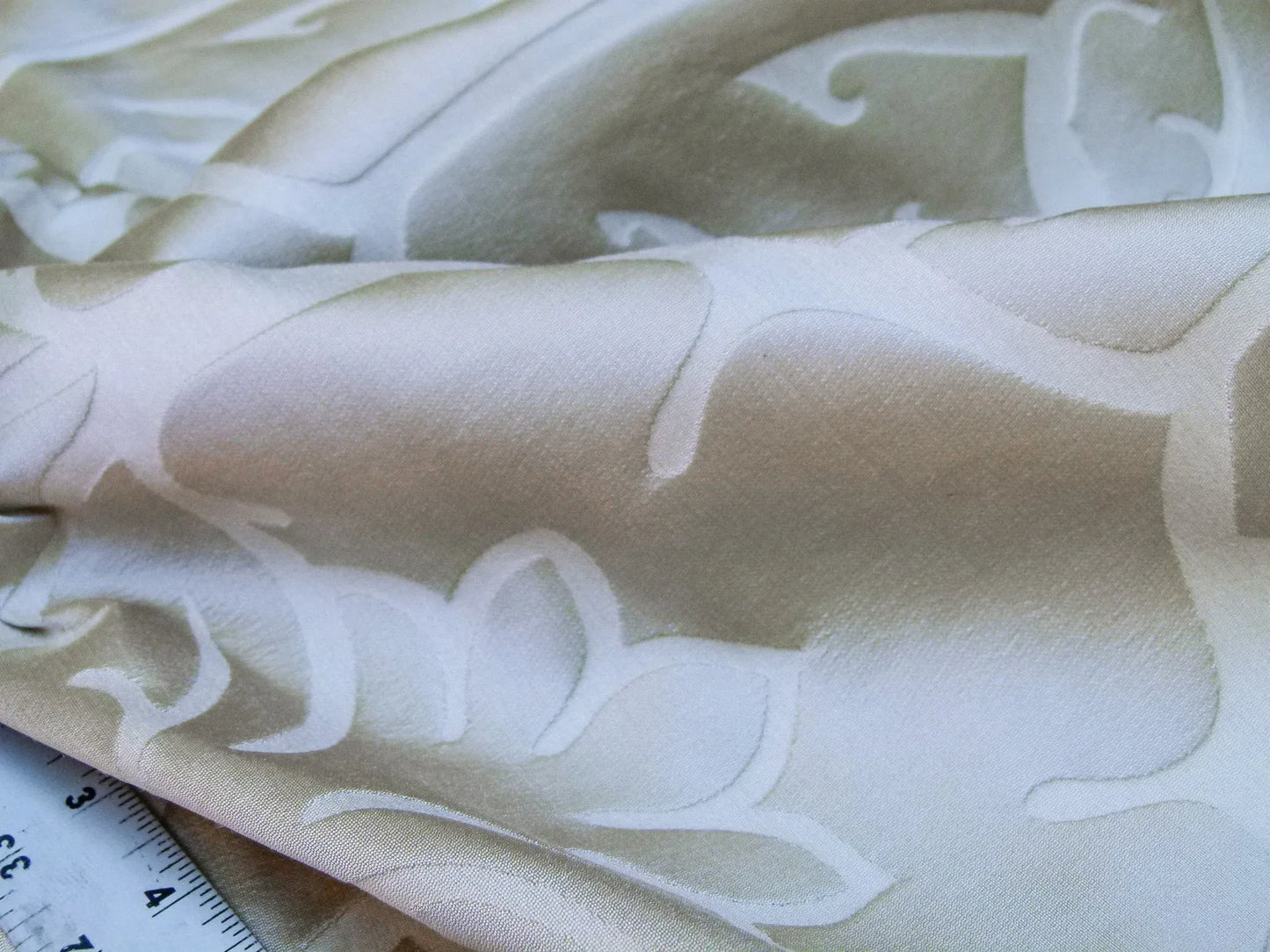 Kravet Couture Barbara Barry Old World in Flax *white Cream 100% Silk Damask