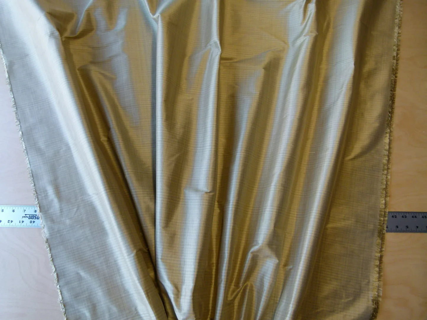 By yard Scalamandre Powers Court Putty Gold Silk Taffeta Strie MSRP USD 342/y