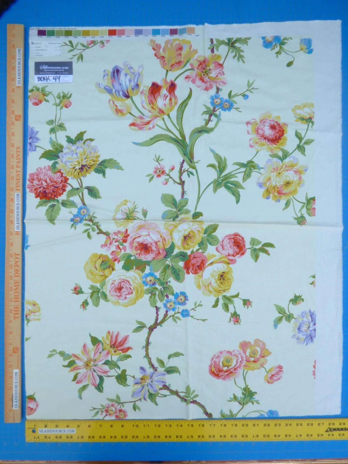 25 Berkbox49 Scalamandre Square Floral Cotton MSRP USD 200+