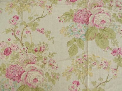 7 Berkbox50 Scalamandre Square Revelino Honey Floral Print 1.3yard