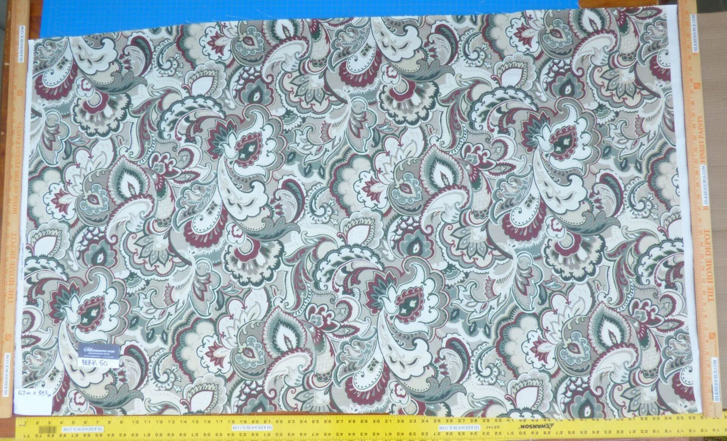 10 Berkbox50 Scalamandre Square Paisley Floral Print