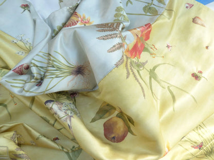 12 Berkbox50 Scalamandre Square Bullfinch &amp; Nautilus Multi On Blue Haze White Yellow Print 1.2+1.2 Yd MSRP USD 456/yard