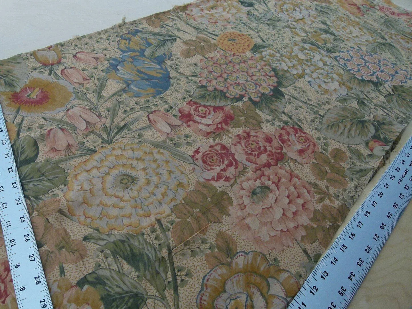 0.6y Scalamandre Vera Sheer Exuberant Dalia Fields Cotton Voile from Italy MSRP USD 188/Y