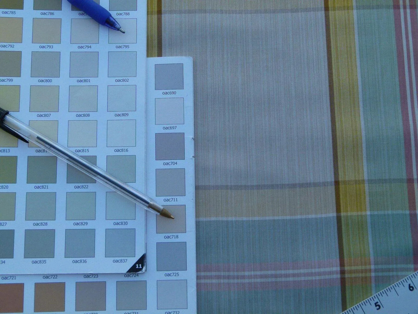 By Yard Scalamandre Riviera Plaid Fh Cream Multi Colorful Rainbow Mediterranean MSRP USD 216/Y