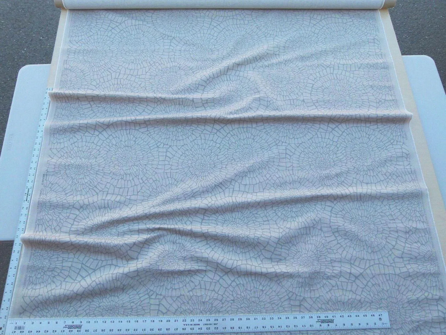 By Yard Dianthus Pewter Gray On Beige Scalamandre Mid-century MSRP USD 144/Y