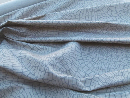 By Yard Dianthus Pewter Gray On Beige Scalamandre Mid-century MSRP USD 144/Y