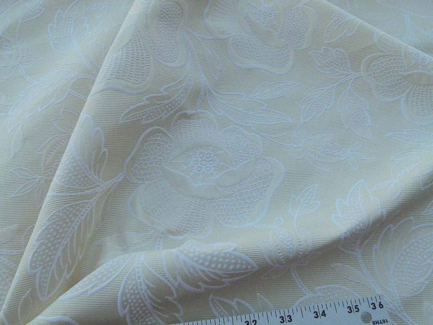 By Yard Jacobean Bouquet Woven Flowers Fh Ivory Scalamandre MSRP USD 192Usd/Y