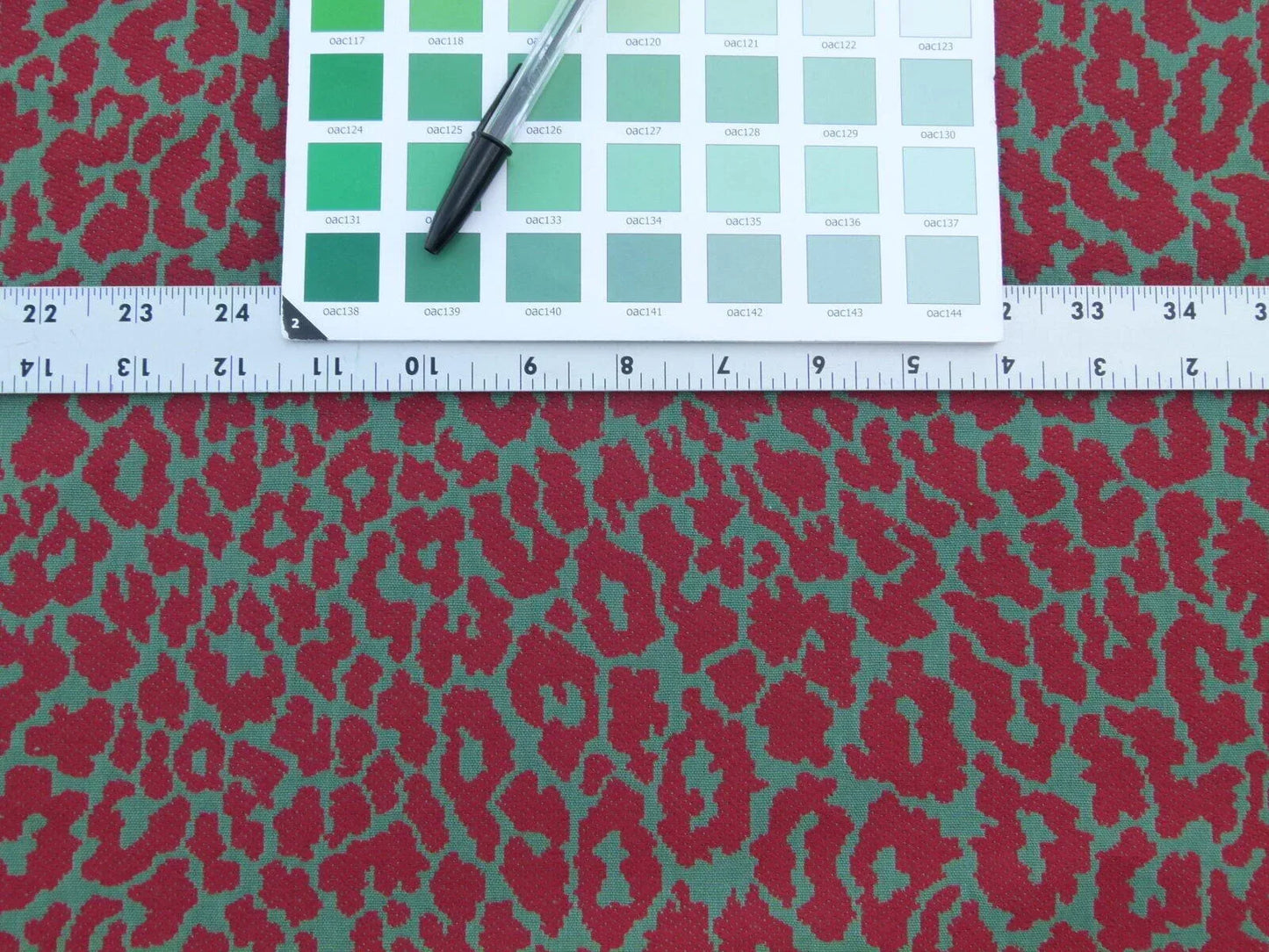 Scalamandre Enchanting Himalaya Red Green Animal Skin Snow Leopard Fonthill Tapestry Heavy!