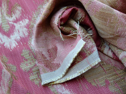 Scalamandre Libretto Brick Red Bronze Medallion Lampas MSRP USD 258/Y Lotus Medallion Lampas