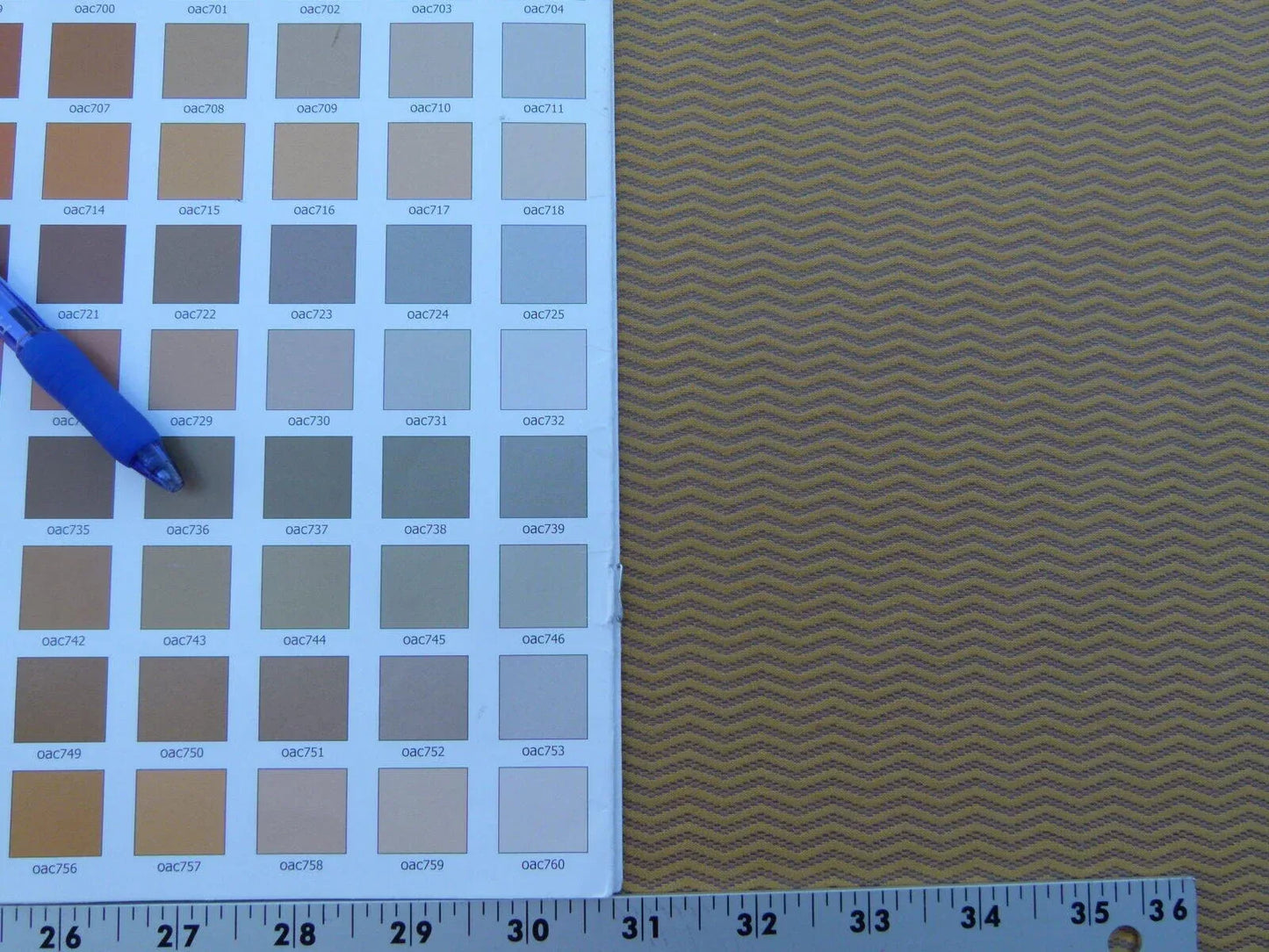 Scalamandre Montes Chevron Grey Watkins Golden Plum Silk Texture (reversible) MSRP USD 164/Y