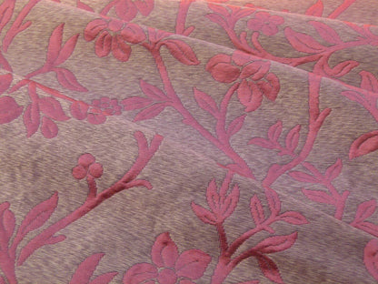 Scalamandre Romantic Sapporo Rust Red Gold Silk Linen Lampas MSRP USD 516/y Superb Weight! Vine