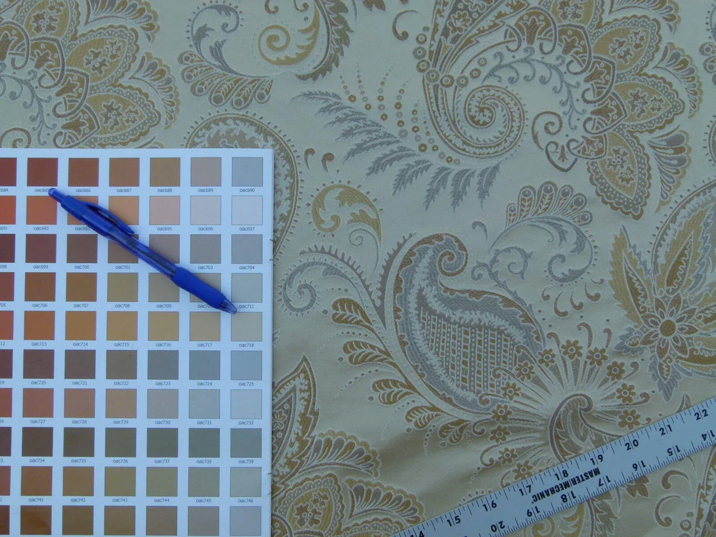 Scalamandre Fonthill Douglas Flax Neutral 100% Silk Paisley Old World Weavers MSRP USD 336/Y